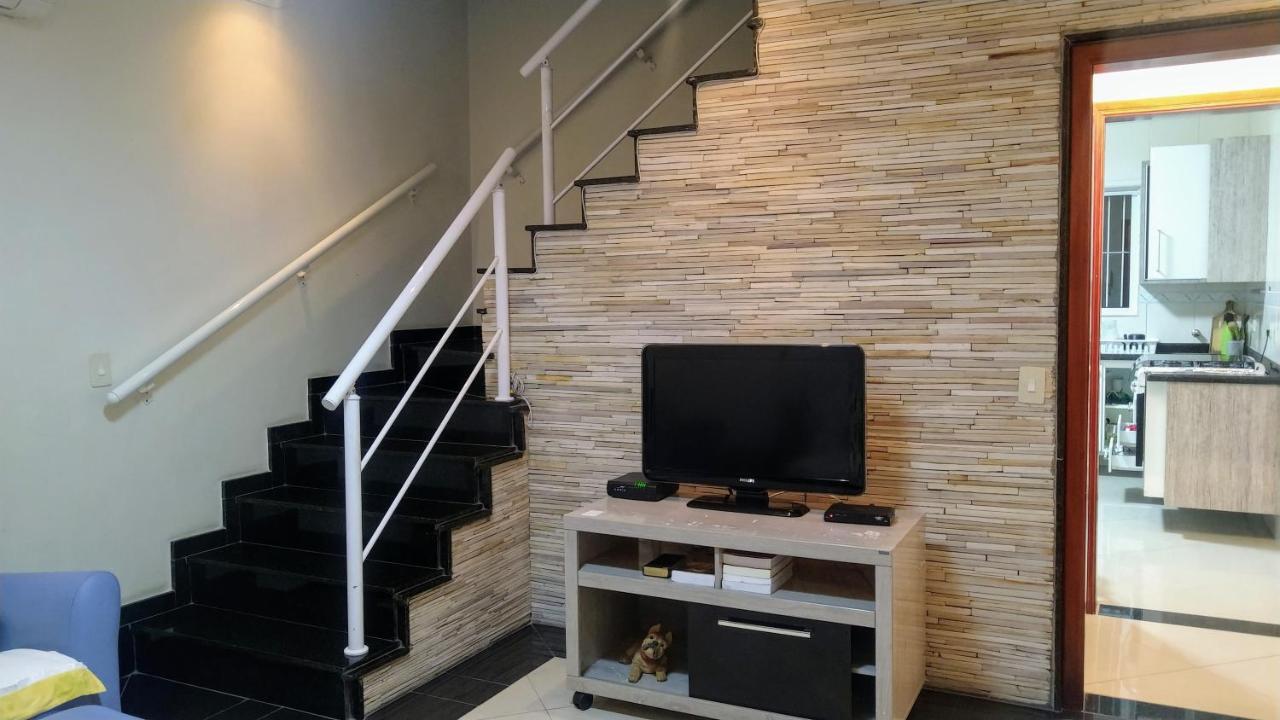 Casa Praia Grande - Guilhermina- 2 Suites Com Ar Condicionado Ngoại thất bức ảnh